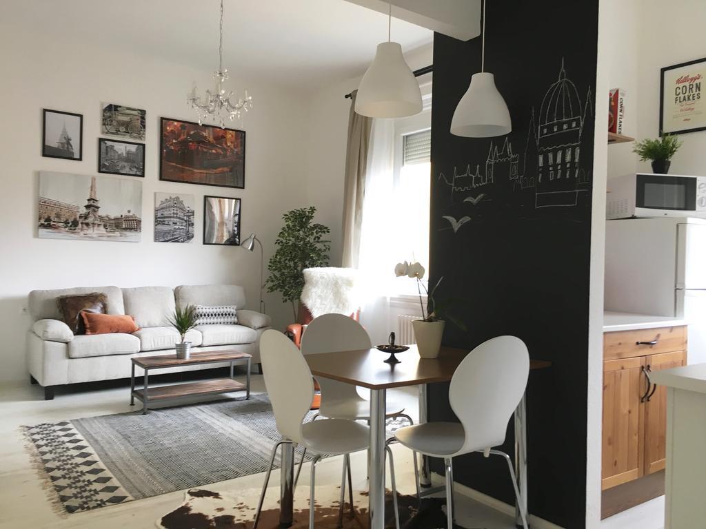 Standard Apartment By Hi5 - Karoly 23 Budapesta Exterior foto